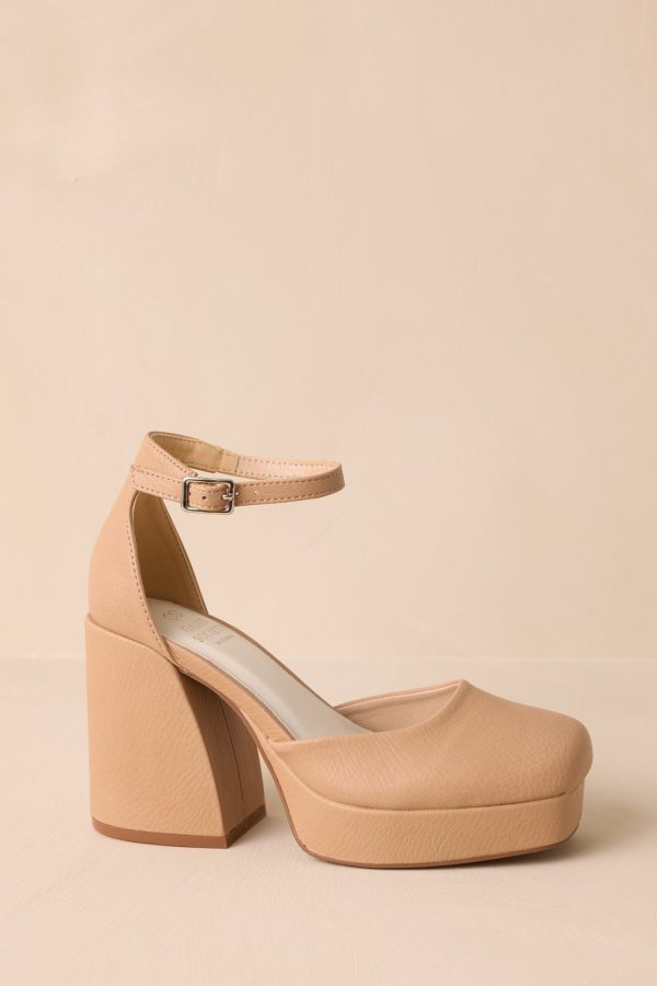 Dynamic Steps Beige Ankle Strap Block Heels Online Hot Sale - Image 4